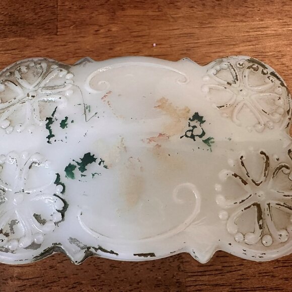 Victorian Milk Glass Trinket Box – Hand-Painted Floral Scroll Design - Picture 3 of 5